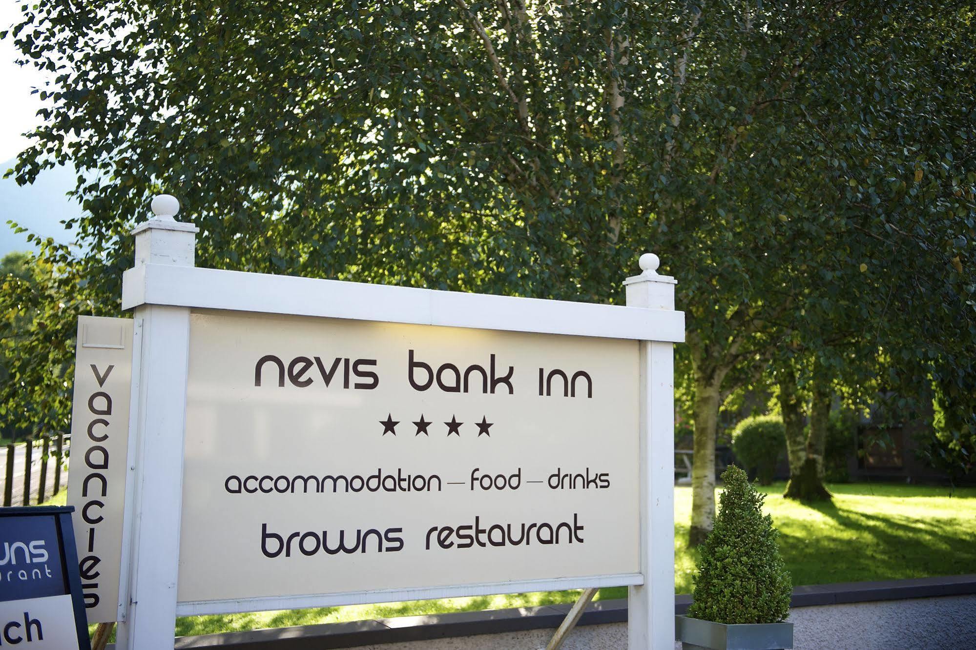 Nevis Bank Inn Fort William Exterior photo